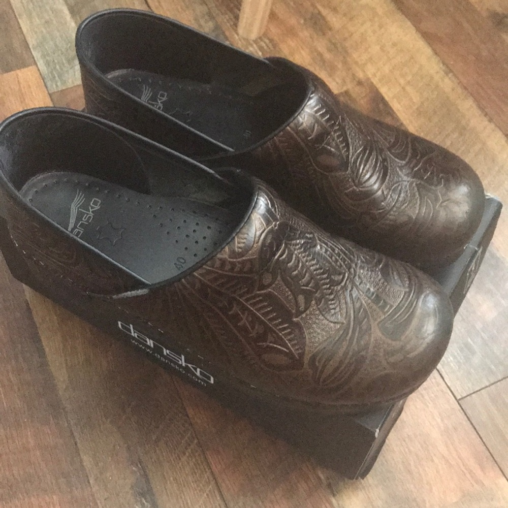 Women’s Dansko Clogs size 40